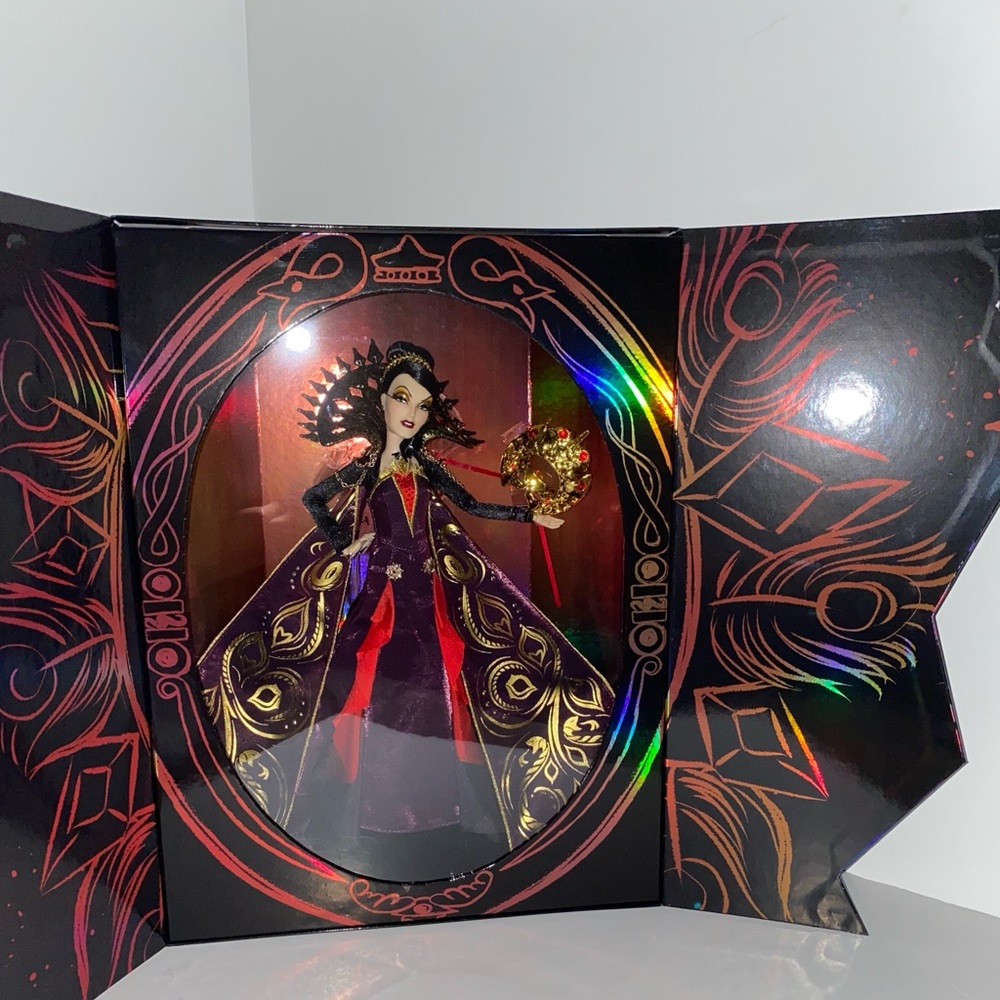 New✨Disney’s Midnight Masquerade Evil Queen